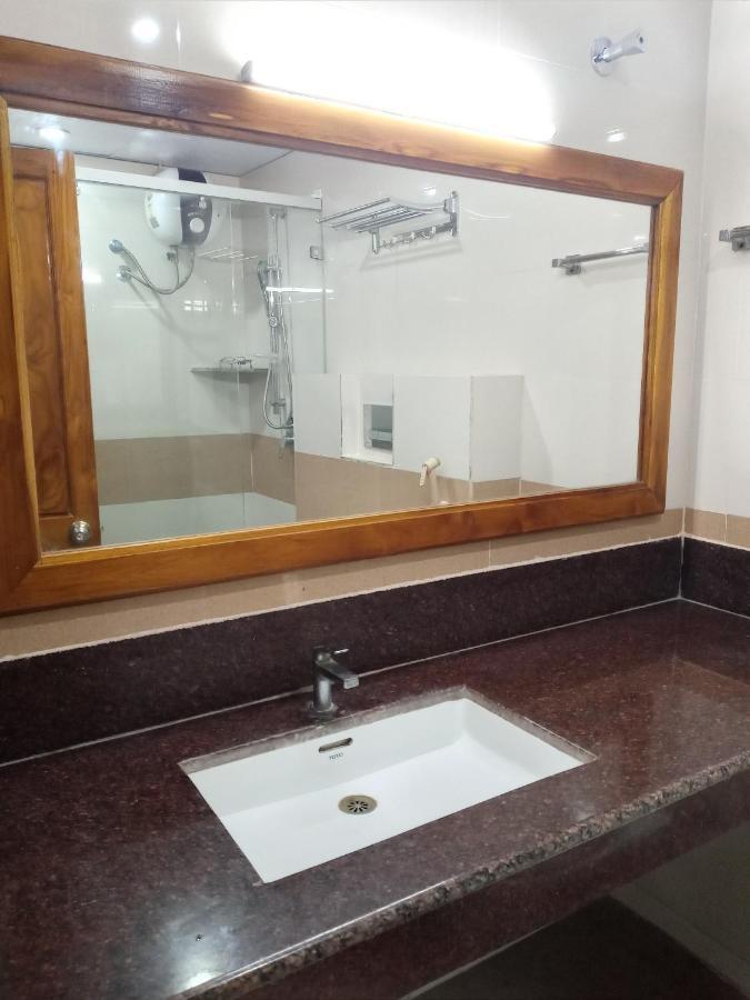 Hotel Chembiyan Pudukkottai Kültér fotó